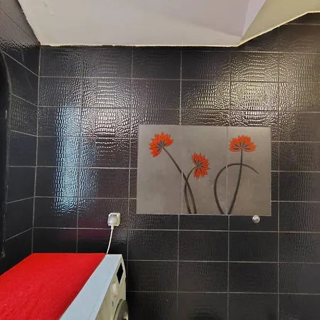 Apartment Katata Spacious House Floor With Terraces, 3 Bedrooms, Parking,wi-fi Podgorica