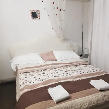 Apartment Katata Spacious House Floor With Terraces, 3 Bedrooms, Parking,wi-fi Podgorica