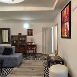 Katata Spacious House Floor With Terraces, 3 Bedrooms, Parking,wi-fi דירה